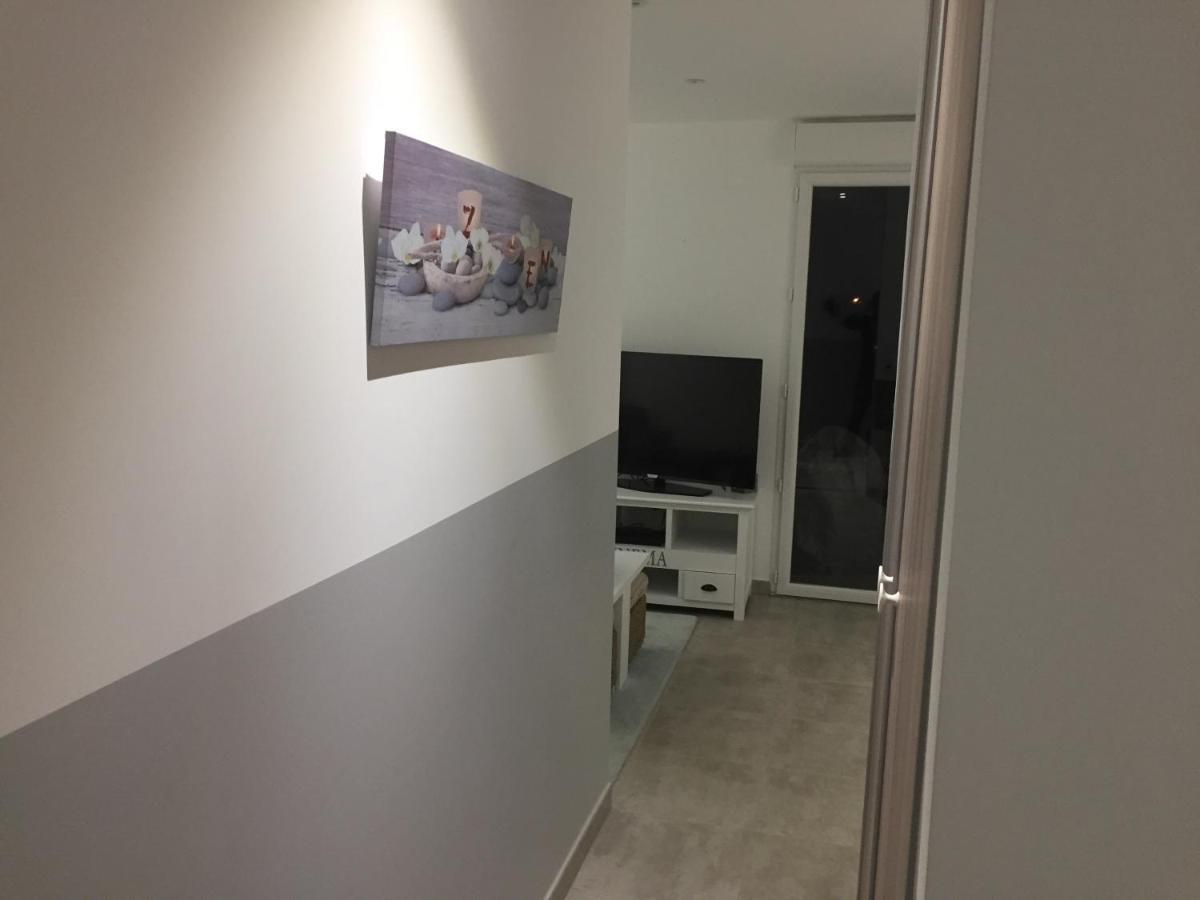 בוניפסיו Maison Tout Confort 4Etoiles , Clim, , Piscine מראה חיצוני תמונה