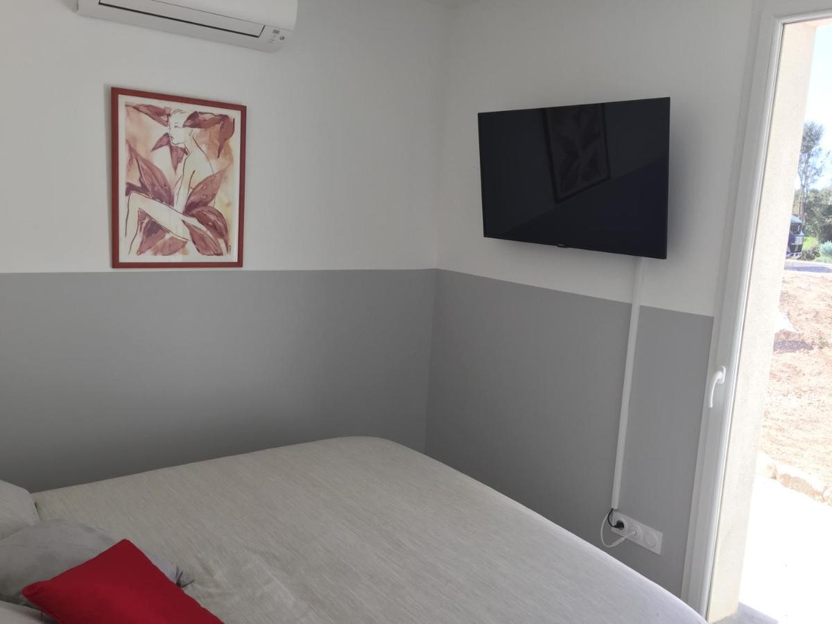 בוניפסיו Maison Tout Confort 4Etoiles , Clim, , Piscine מראה חיצוני תמונה